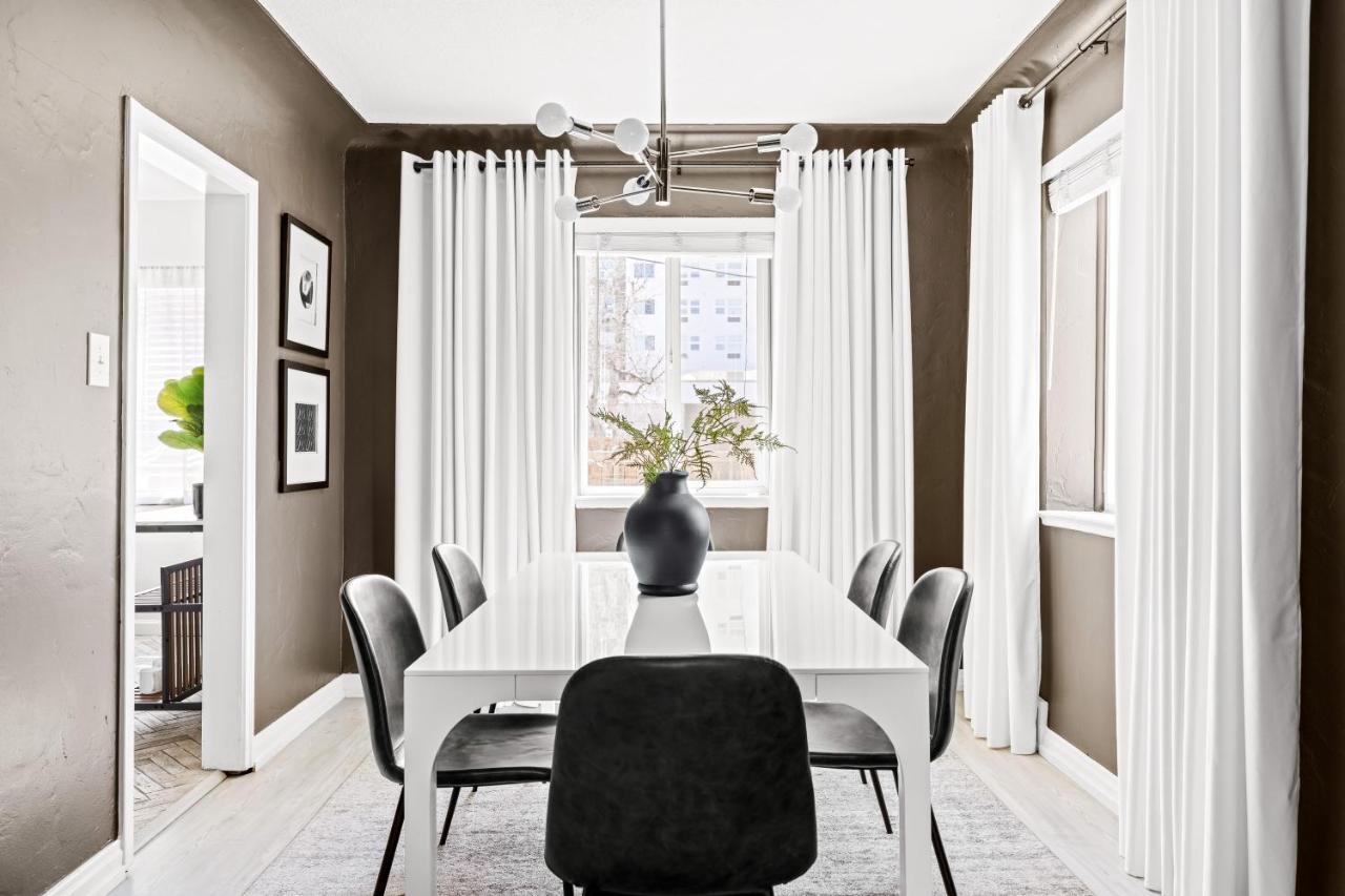 New Stylish Sanctuary - King Beds - Sloans Apartment *